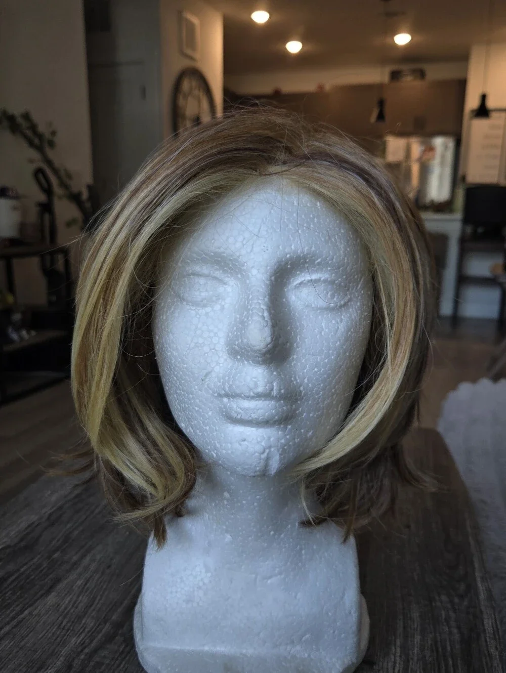 Raquel Welch Upstage Wig RL29/25 Golden Russet Color Short Hair Lace Front